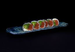 Philadelphia z surowym łososiem Philadelphia z surowym łososiem