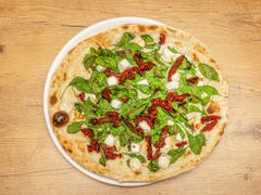 Pizza Spinachi Pizza Spinachi