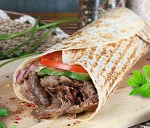 Tortilla standard z sosem złotym